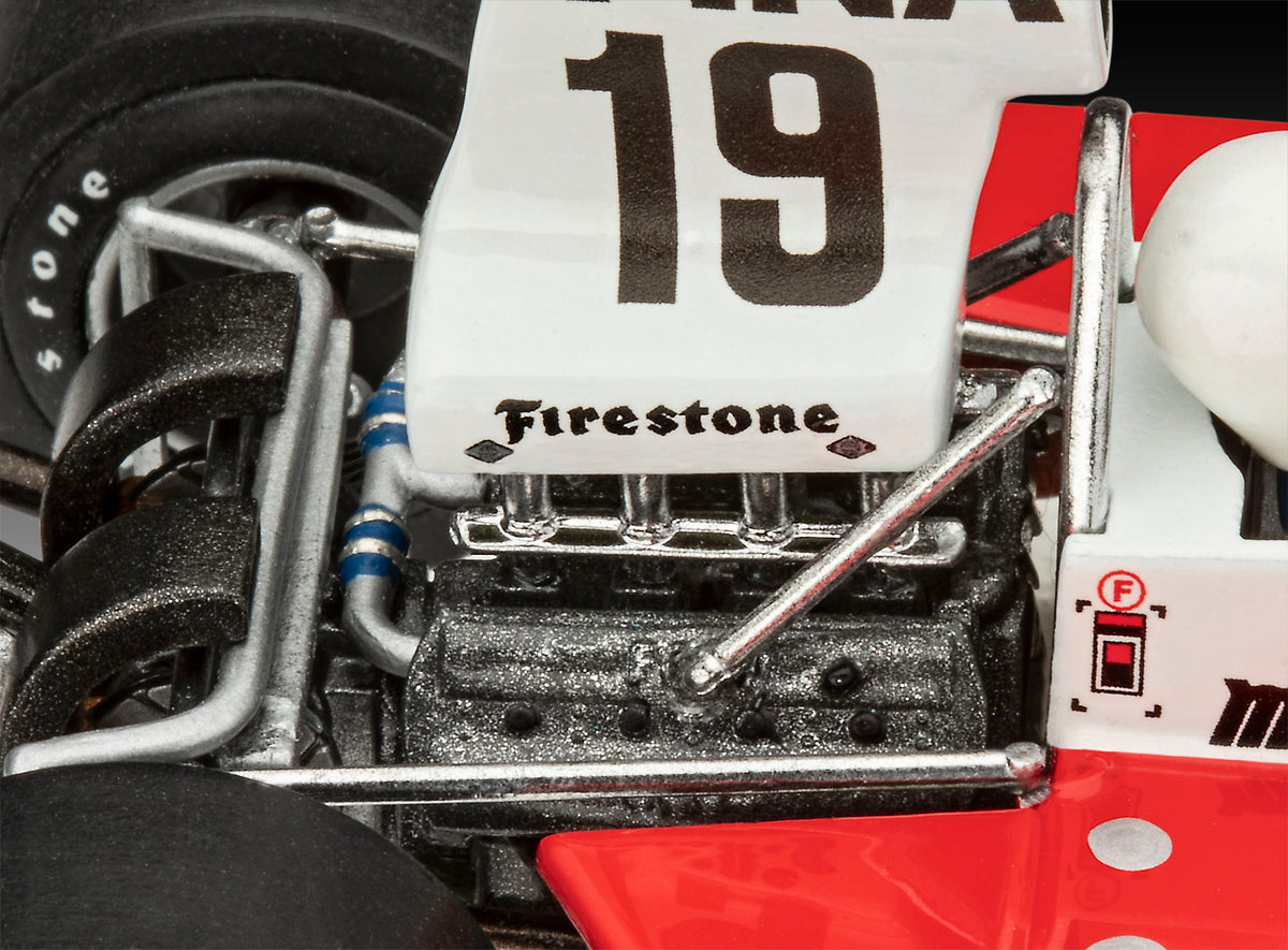 Revell: Surtees TS16/03
