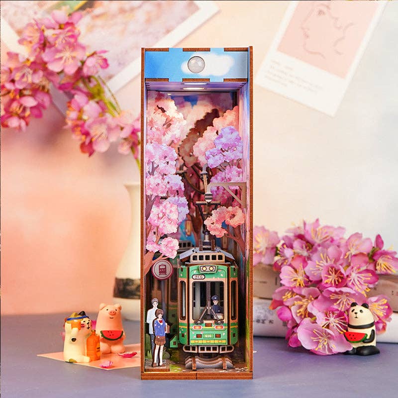 Book-Nook: Sakura