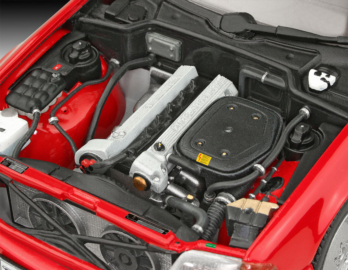 Revell: Mercedes Benz 300SL-24 Coupe - 140 Years of Innovation