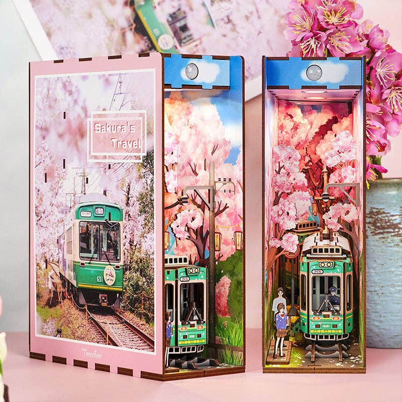 Book-Nook: Sakura