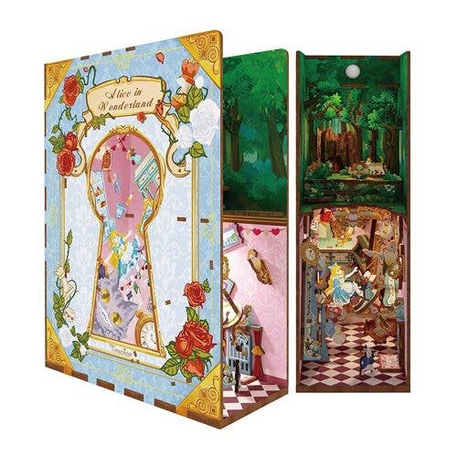 Book-Nook: Alice im Wunderland